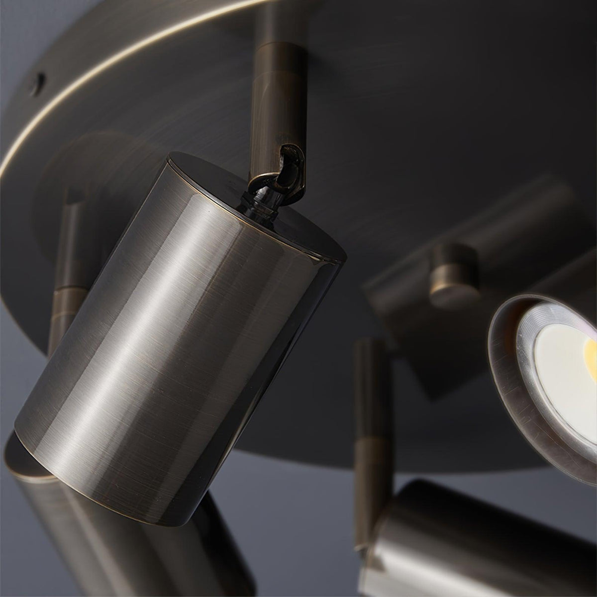Halo Multi-Head Ceiling Spotlight Adjustable Track Light